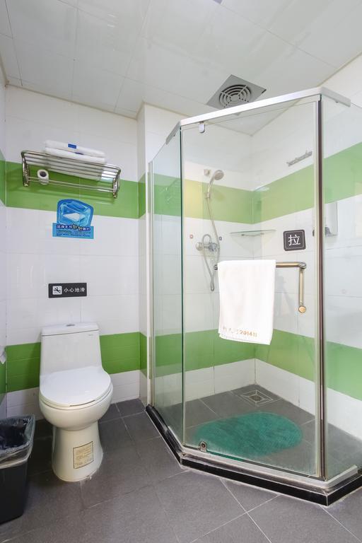 7Days Inn Guangzhou New Tianhe Park Экстерьер фото