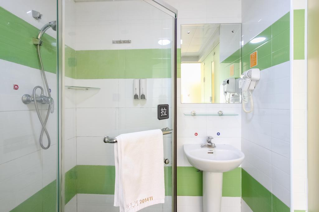 7Days Inn Guangzhou New Tianhe Park Экстерьер фото